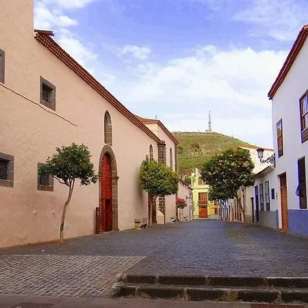 Ossuna * La Laguna (Tenerife)